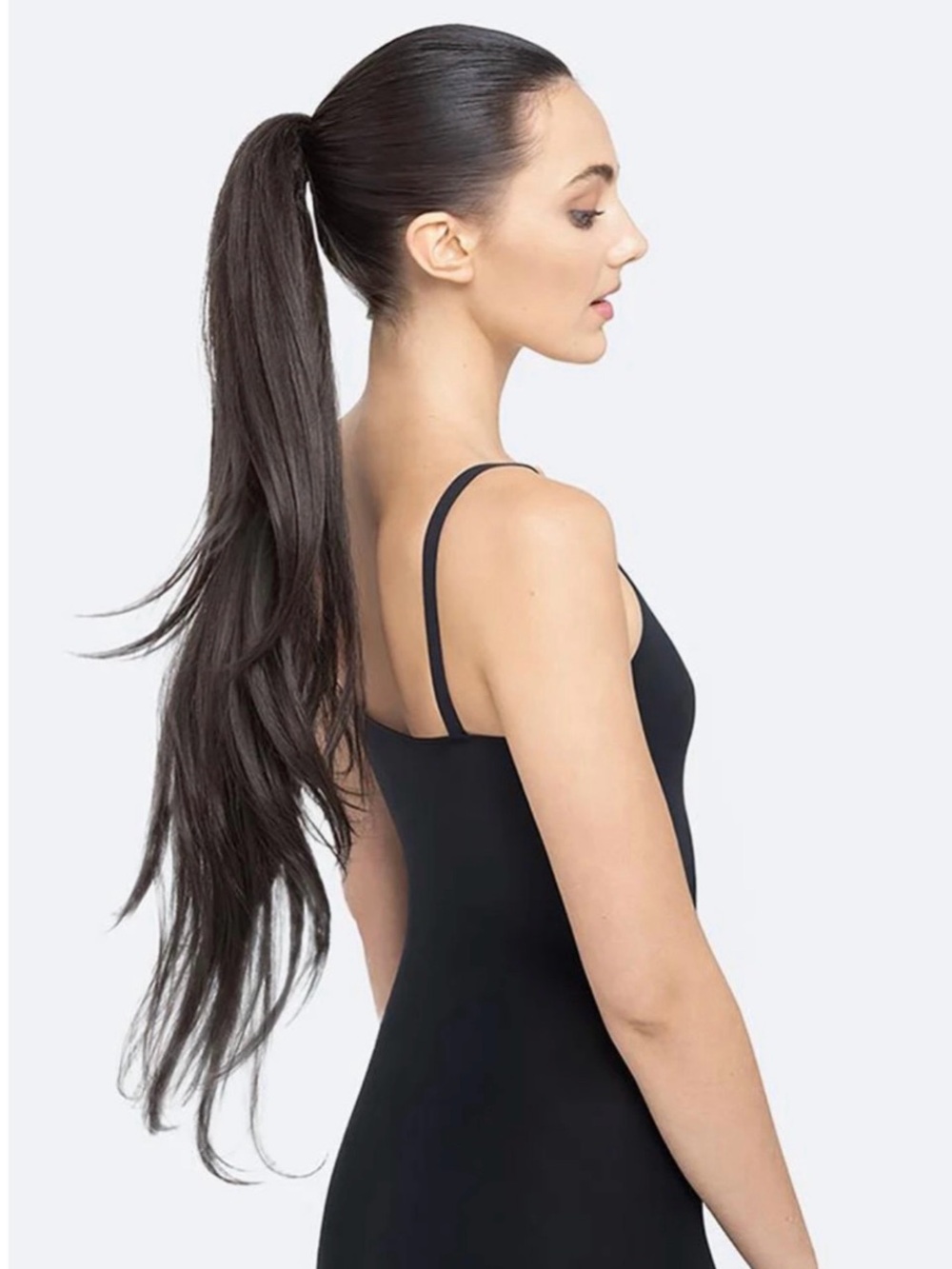 Pretty Party
The Ruby 22” Ponytail Black Hair Extension new